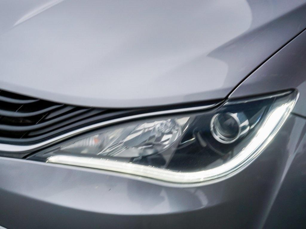 used 2019 Chrysler Pacifica Hybrid car, priced at $19,491