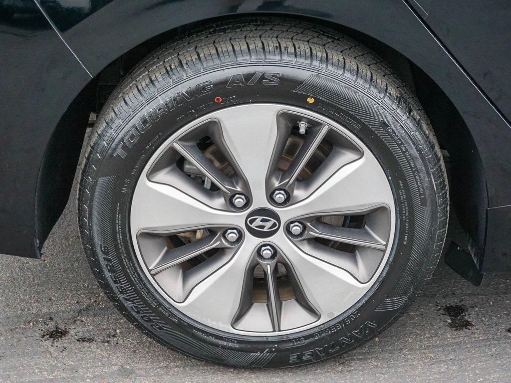 used 2018 Hyundai Ioniq Plug-In Hybrid car, priced at $13,292