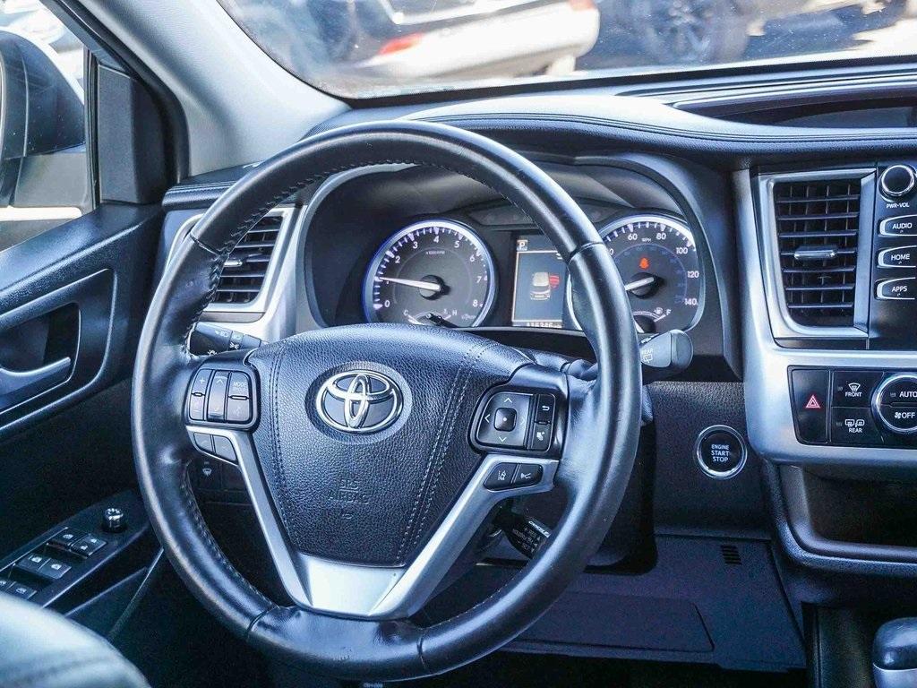 used 2019 Toyota Highlander car, priced at $20,444