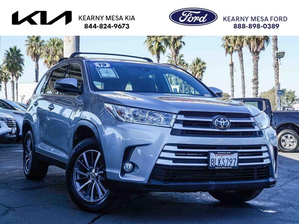 used 2019 Toyota Highlander car, priced at $20,444