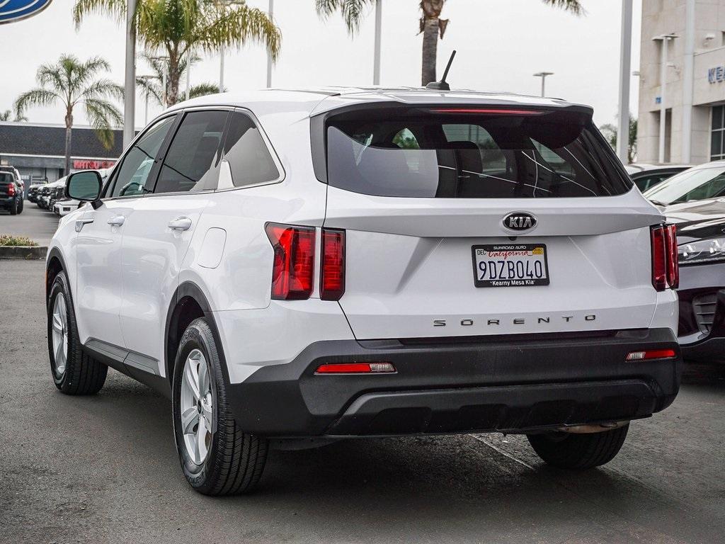 used 2021 Kia Sorento car, priced at $17,661