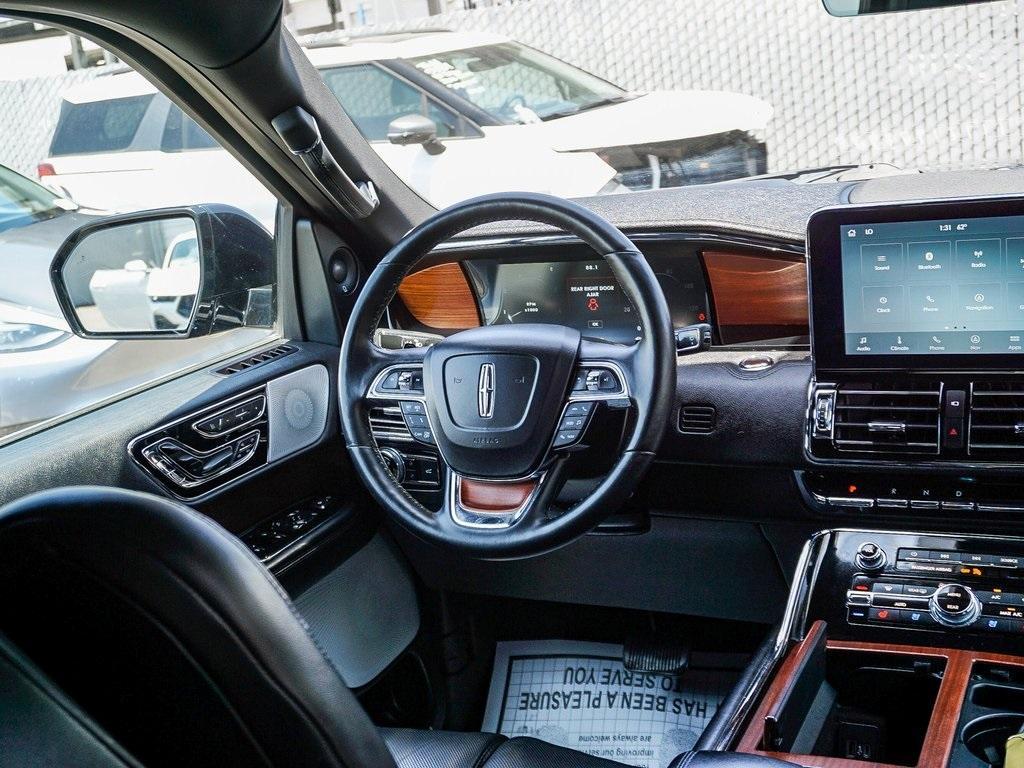 used 2020 Lincoln Navigator car, priced at $39,611
