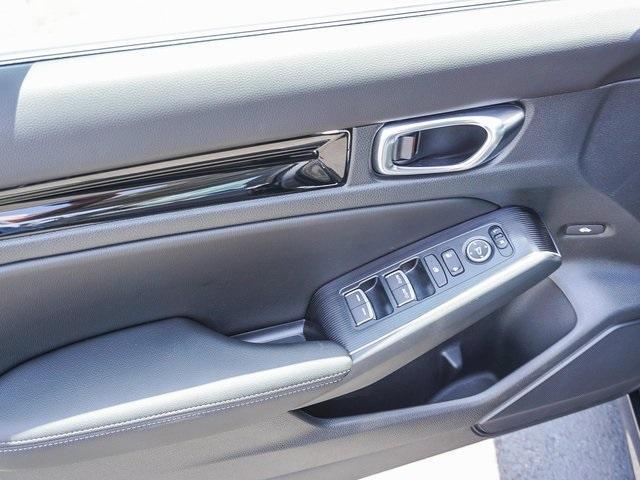 used 2025 Honda Civic Hybrid car, priced at $31,532