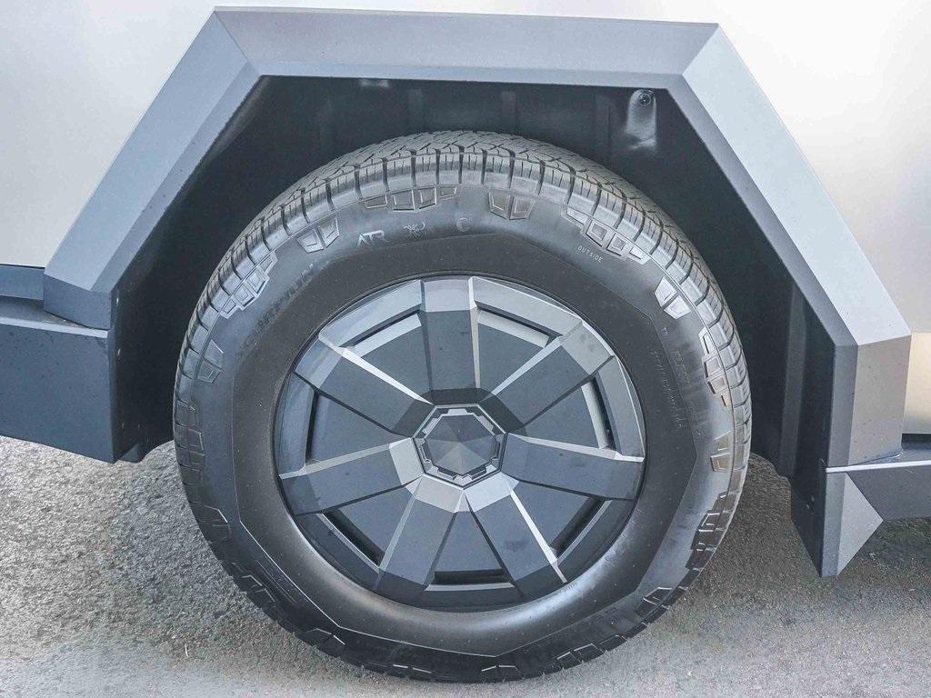 used 2024 Tesla Cybertruck car, priced at $77,771