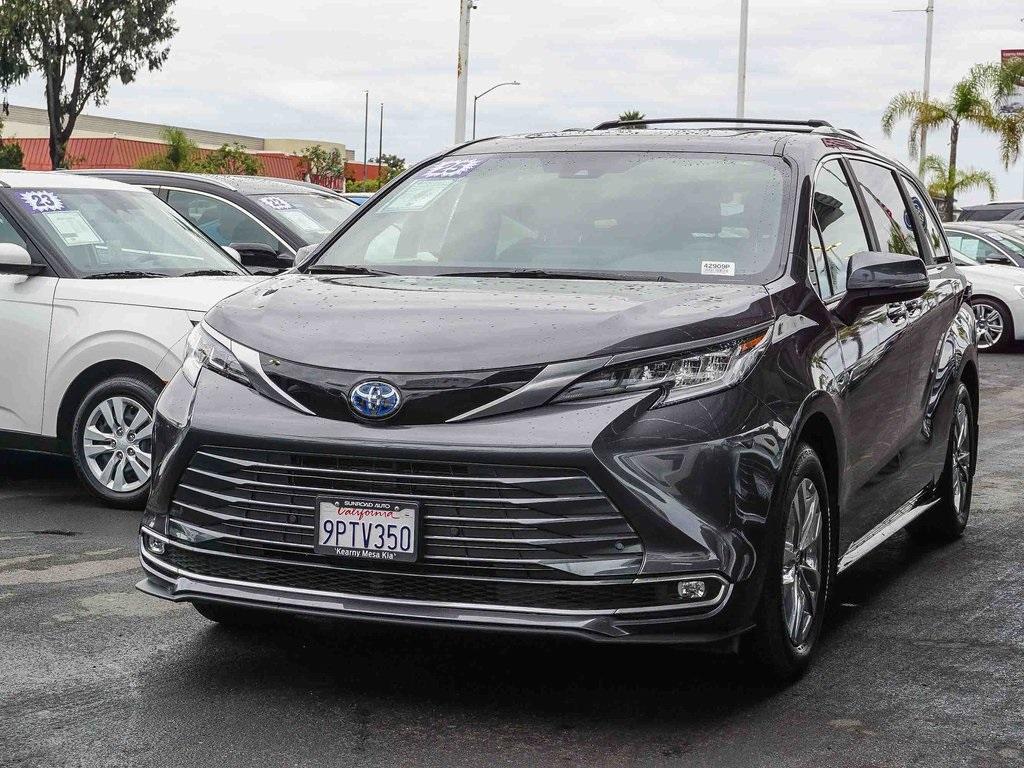 used 2025 Toyota Sienna car, priced at $51,991
