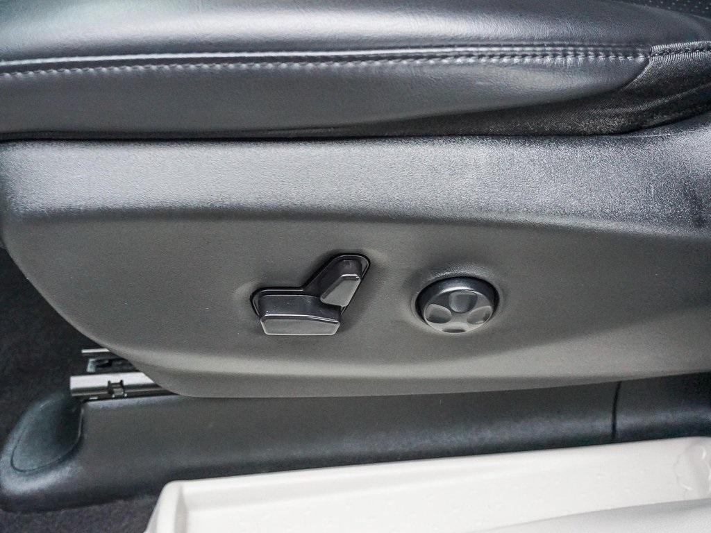 used 2023 Chrysler Pacifica car, priced at $24,491