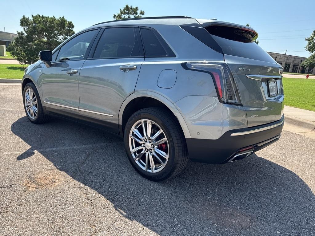 used 2023 Cadillac XT5 car, priced at $36,500