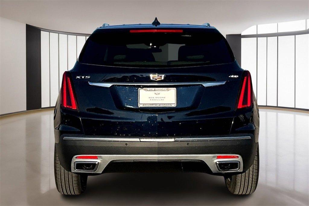 used 2022 Cadillac XT5 car, priced at $35,501
