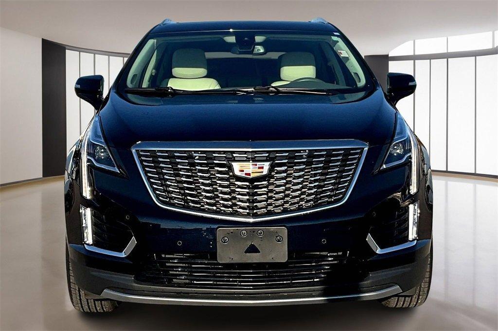 used 2022 Cadillac XT5 car, priced at $35,501
