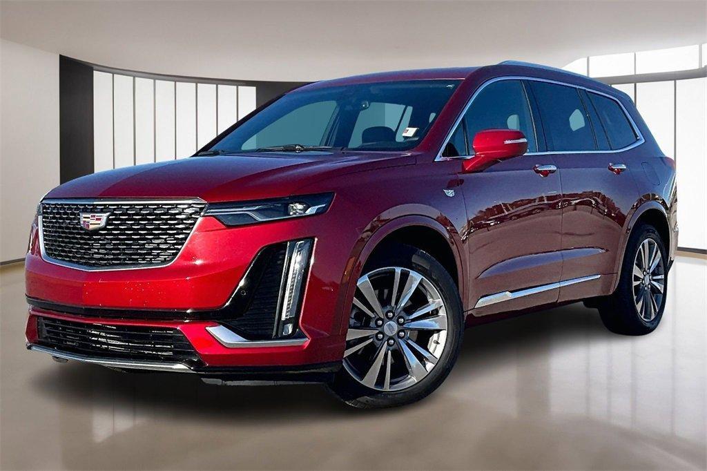used 2025 Cadillac XT6 car, priced at $44,000