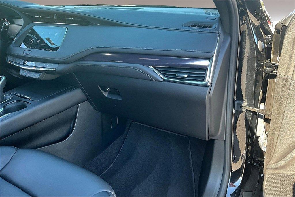 used 2023 Cadillac XT4 car, priced at $25,000