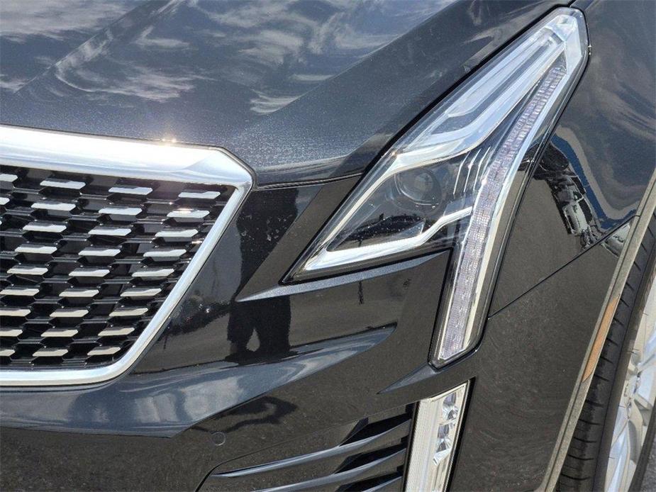 new 2024 Cadillac XT5 car