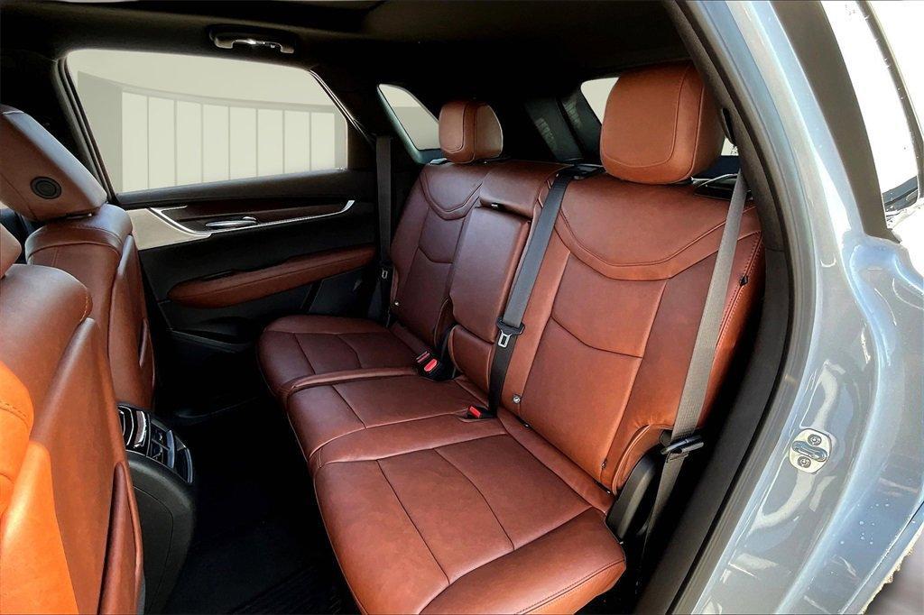 new 2025 Cadillac XT5 car, priced at $61,775