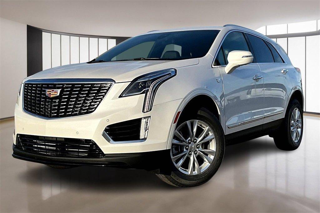 new 2026 Cadillac XT5 car, priced at $46,020