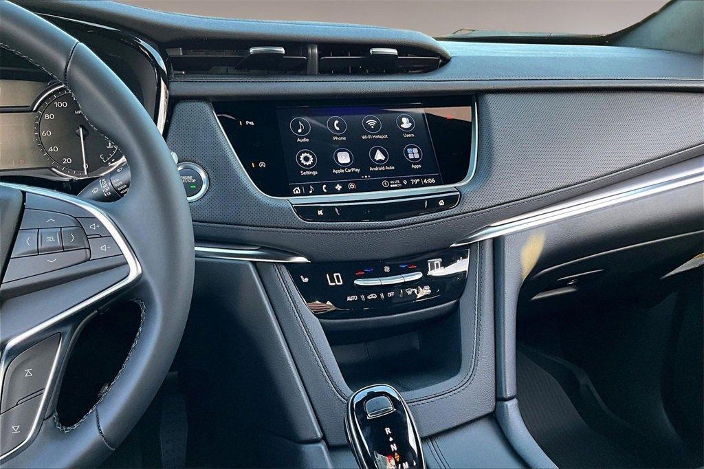 new 2026 Cadillac XT5 car, priced at $46,020