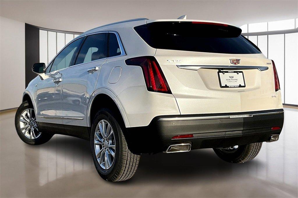 new 2026 Cadillac XT5 car, priced at $46,020
