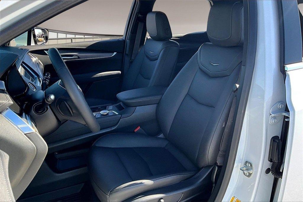 new 2026 Cadillac XT5 car, priced at $46,769