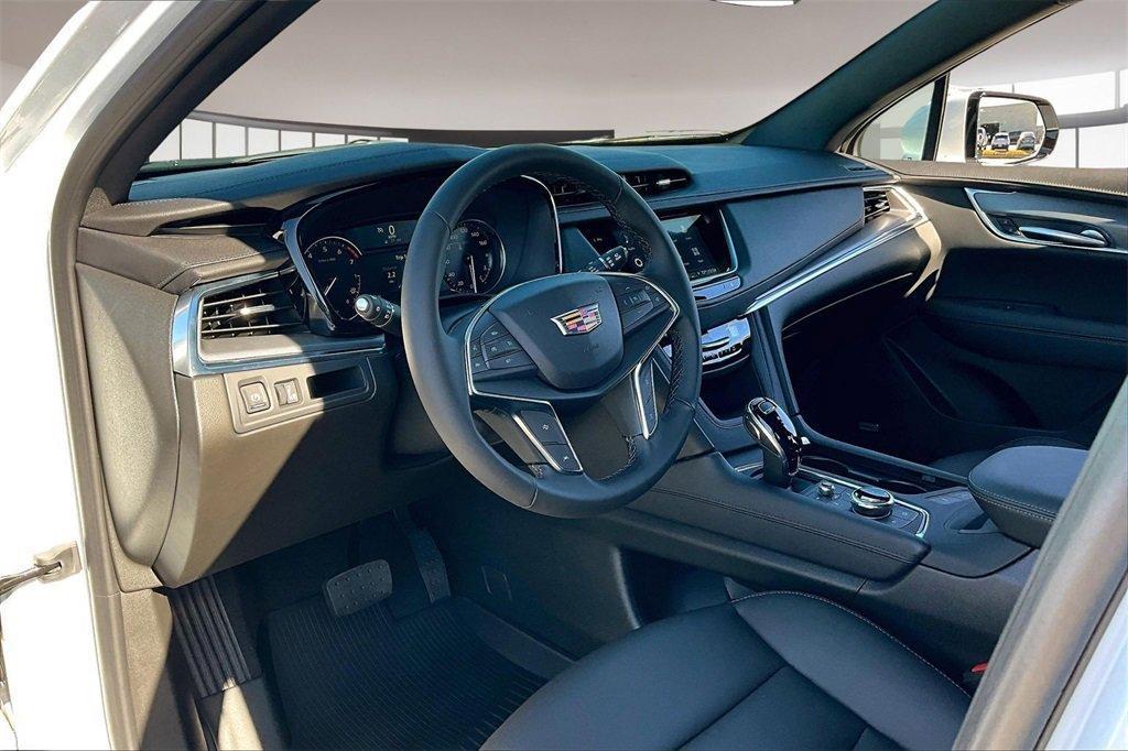 new 2026 Cadillac XT5 car, priced at $46,769