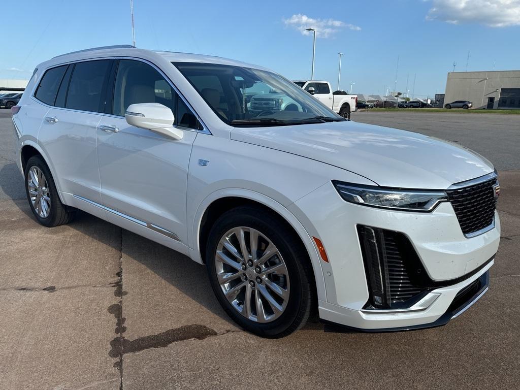 used 2024 Cadillac XT6 car, priced at $47,988