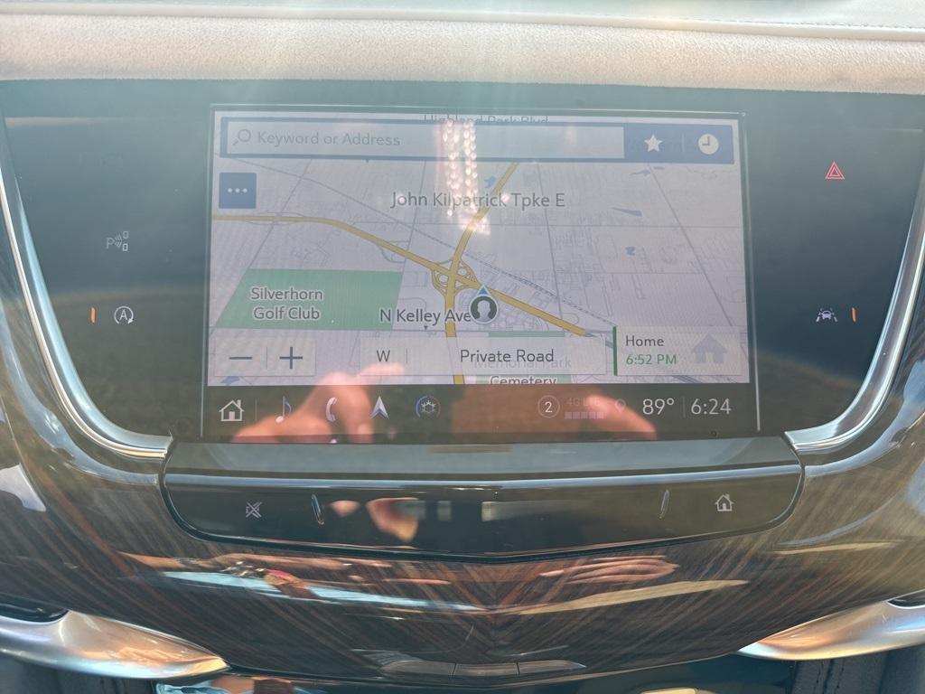 used 2024 Cadillac XT6 car, priced at $47,988