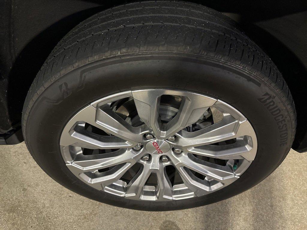 used 2023 GMC Yukon car, priced at $64,982