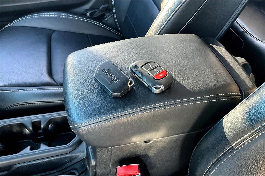 used 2022 Jeep Wrangler Unlimited 4xe car, priced at $29,637