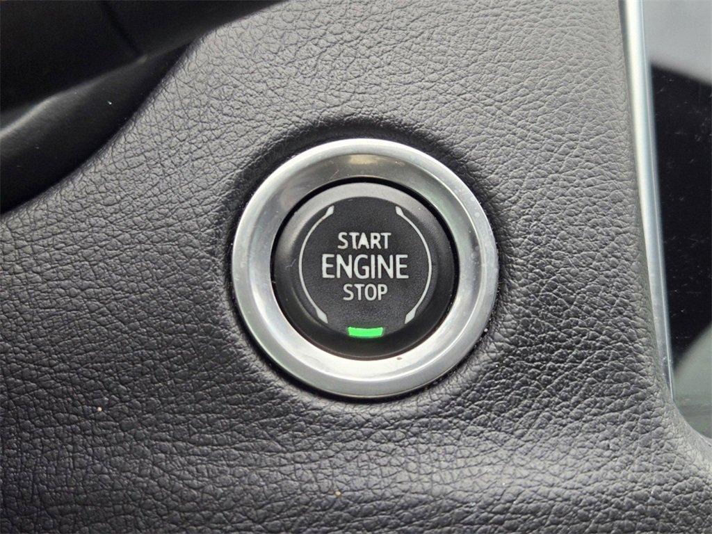 used 2021 Cadillac XT4 car, priced at $23,500