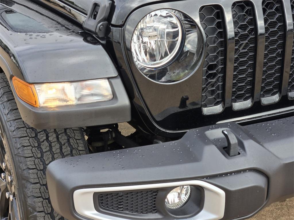 used 2022 Jeep Gladiator car, priced at $34,000