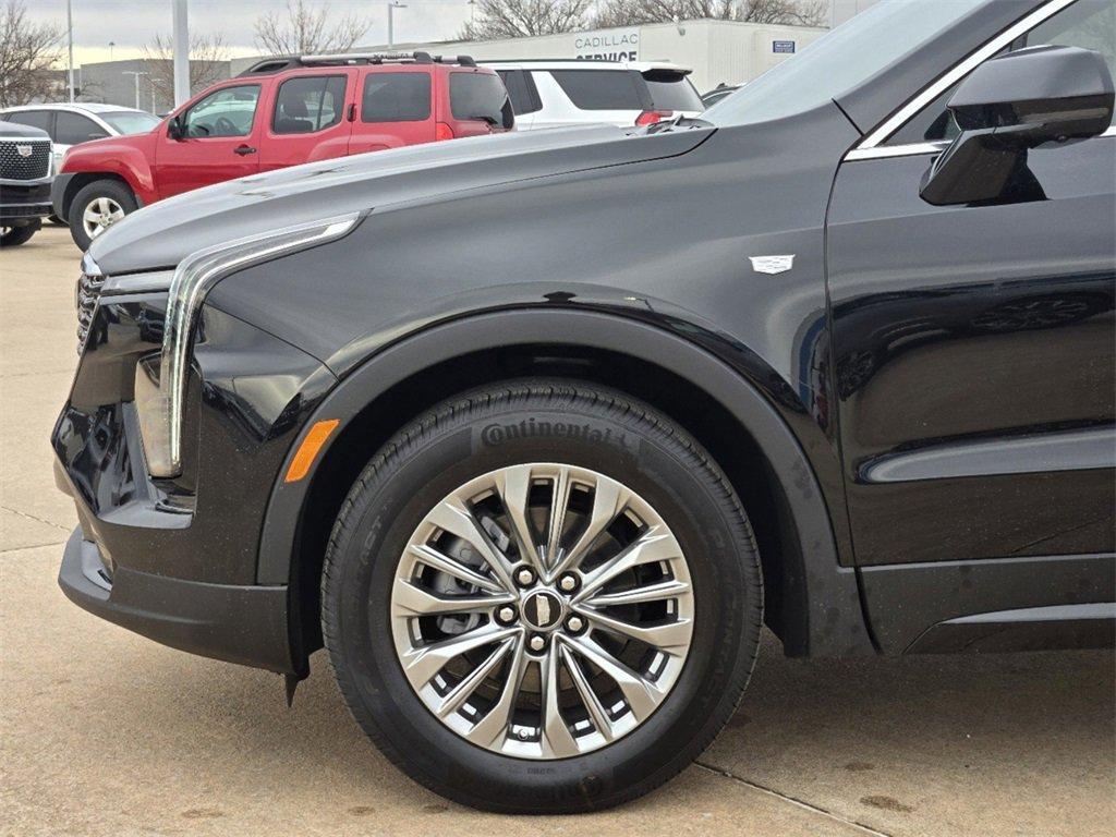 new 2025 Cadillac XT4 car, priced at $44,265