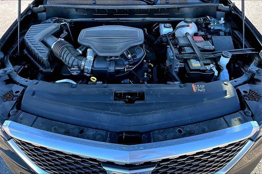 used 2025 Cadillac XT6 car, priced at $44,000