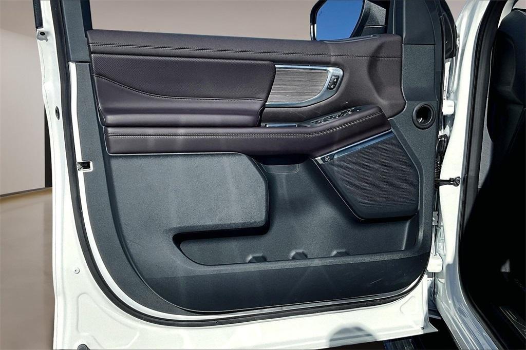 used 2025 Ford Expedition Max car, priced at $81,494