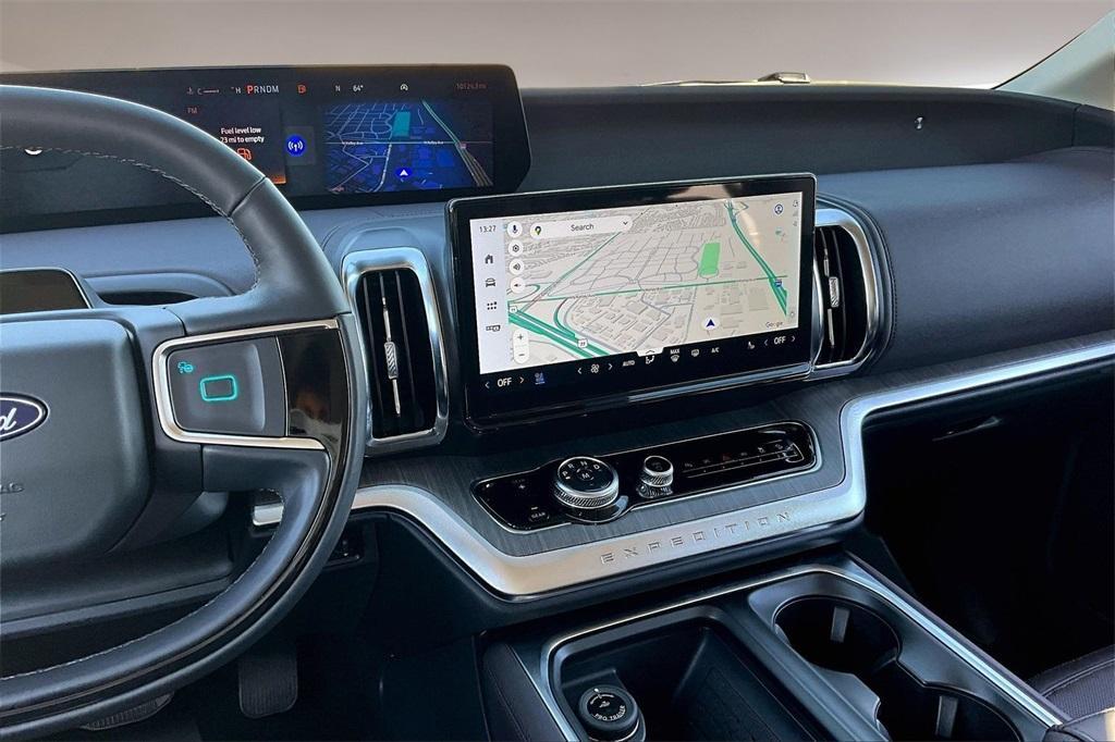 used 2025 Ford Expedition Max car, priced at $81,494