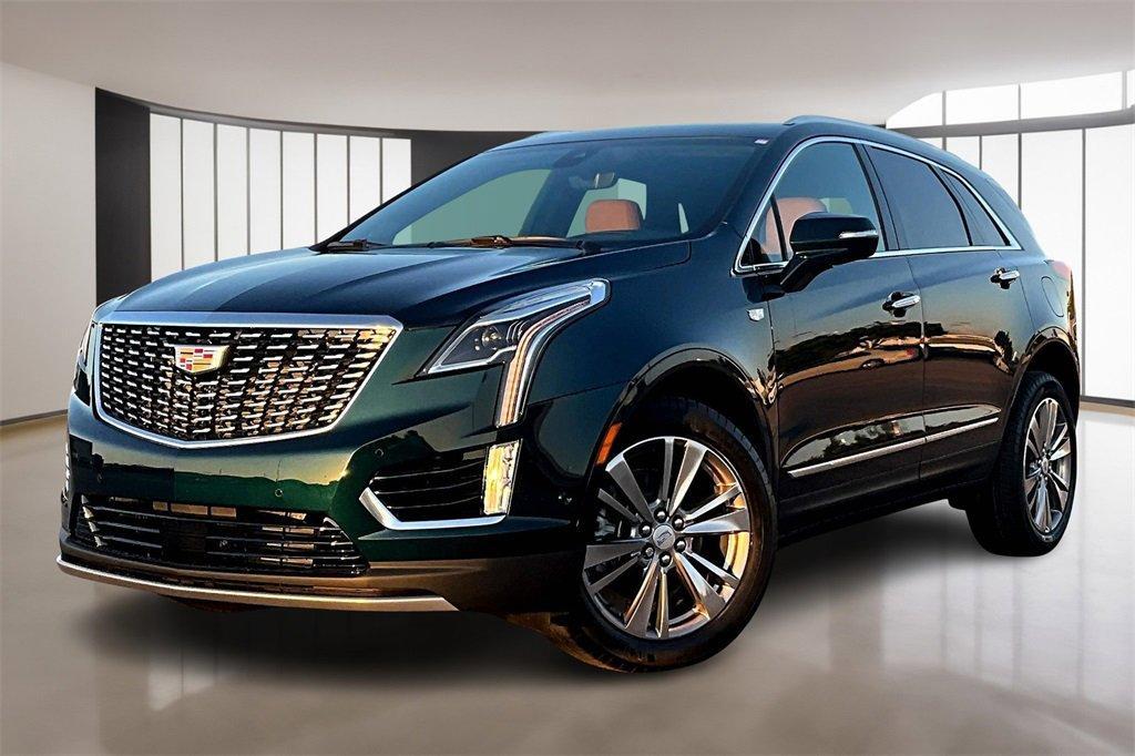 new 2025 Cadillac XT5 car, priced at $58,715
