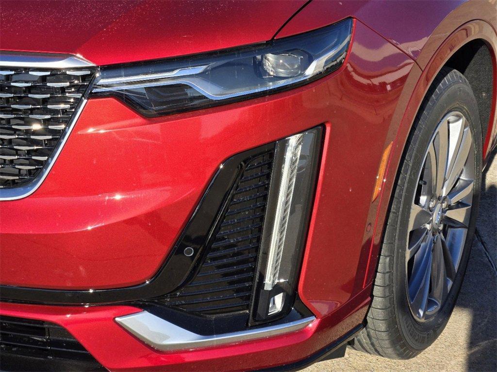 new 2025 Cadillac XT6 car, priced at $61,915
