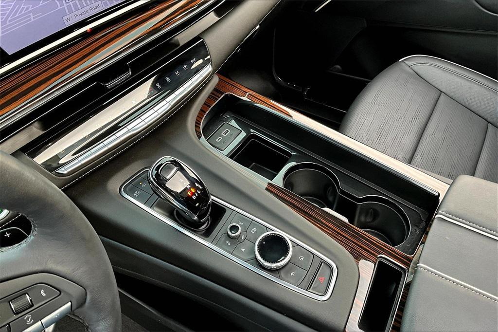 used 2024 Cadillac Escalade car, priced at $79,988