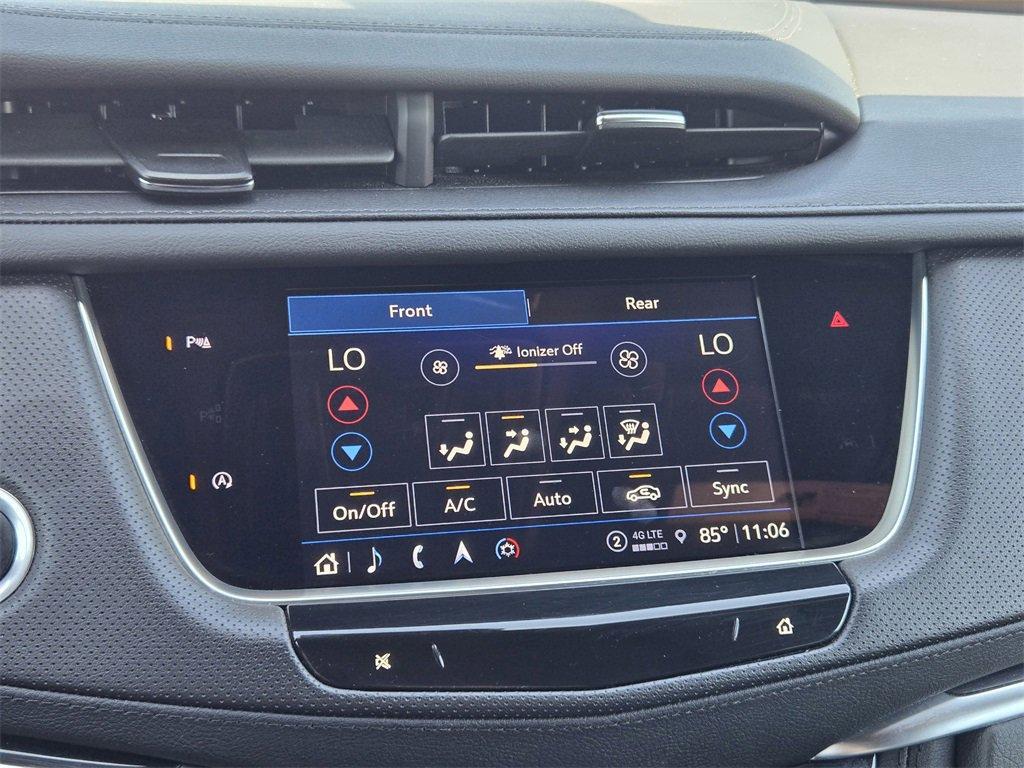 used 2024 Cadillac XT5 car, priced at $41,944