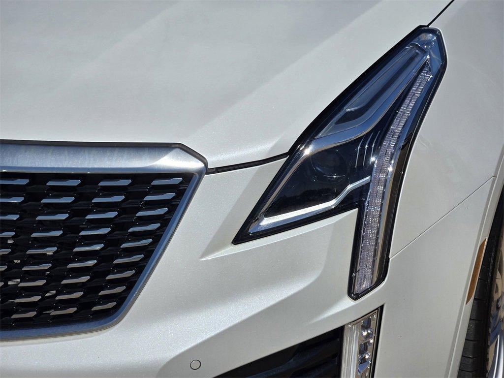 used 2024 Cadillac XT5 car, priced at $41,944