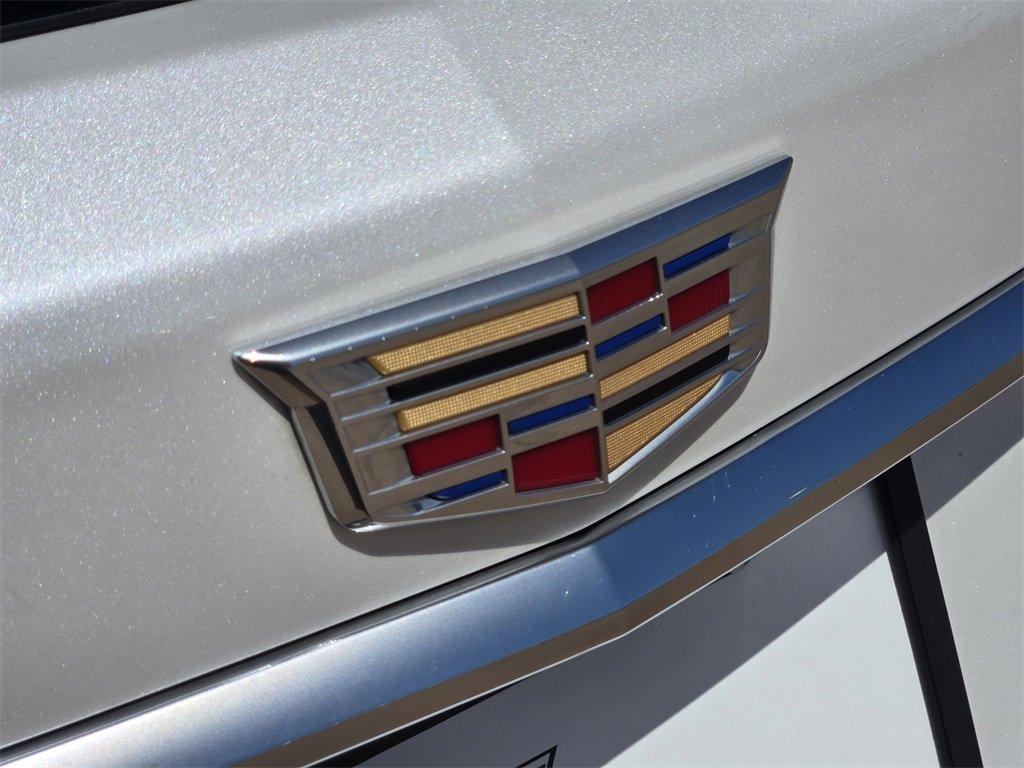 used 2024 Cadillac XT5 car, priced at $41,944