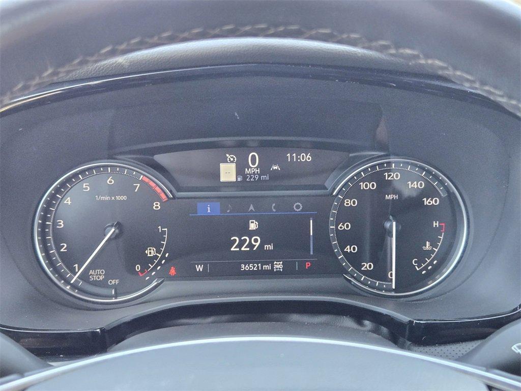 used 2024 Cadillac XT5 car, priced at $41,944