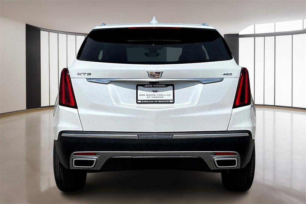 new 2025 Cadillac XT5 car, priced at $55,820