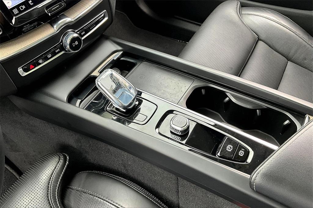 used 2022 Volvo XC60 car, priced at $30,000
