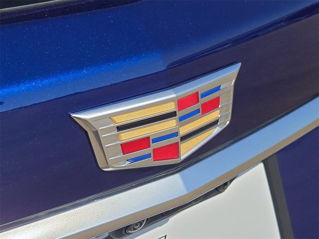 new 2025 Cadillac XT5 car, priced at $57,585