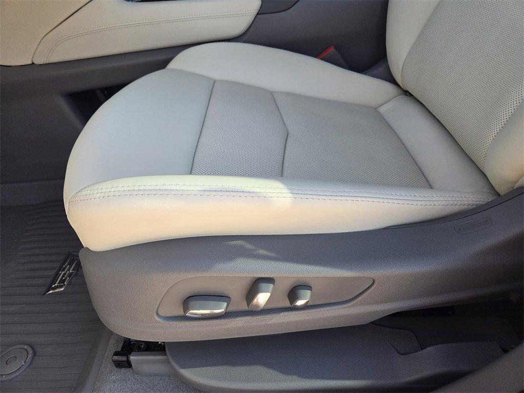 new 2025 Cadillac XT5 car, priced at $57,585