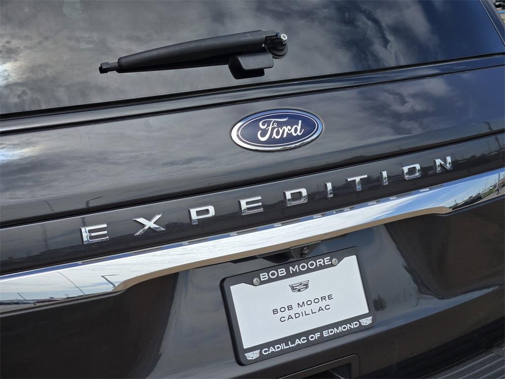 used 2022 Ford Expedition car, priced at $42,988