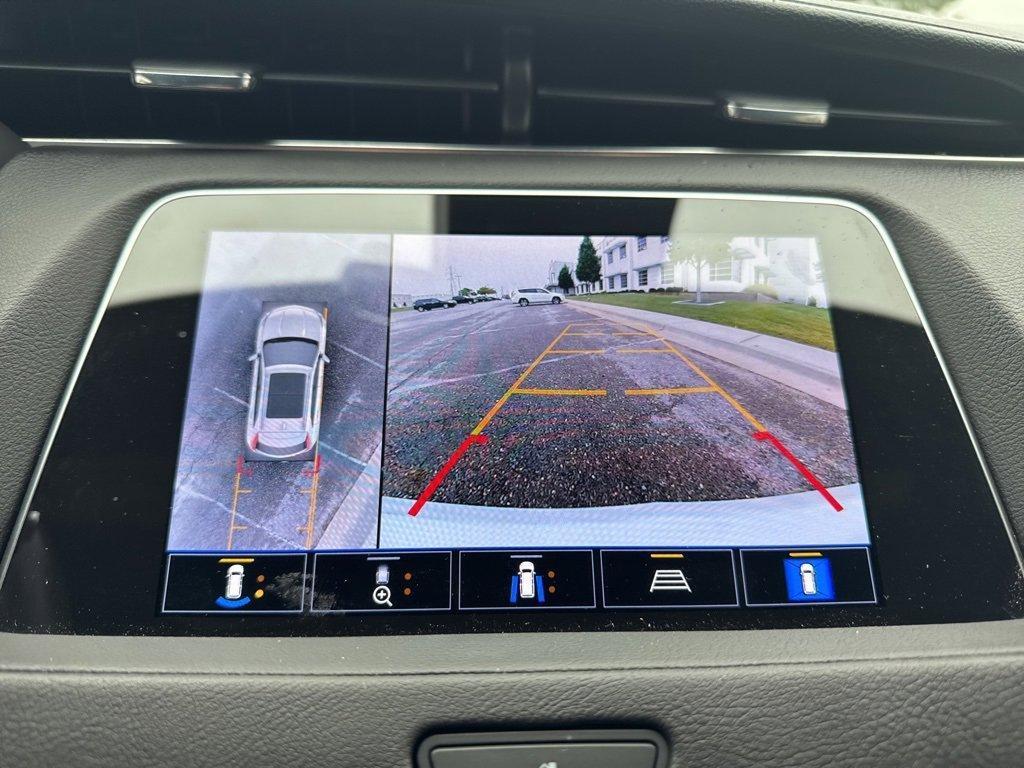 used 2022 Cadillac XT4 car, priced at $28,988