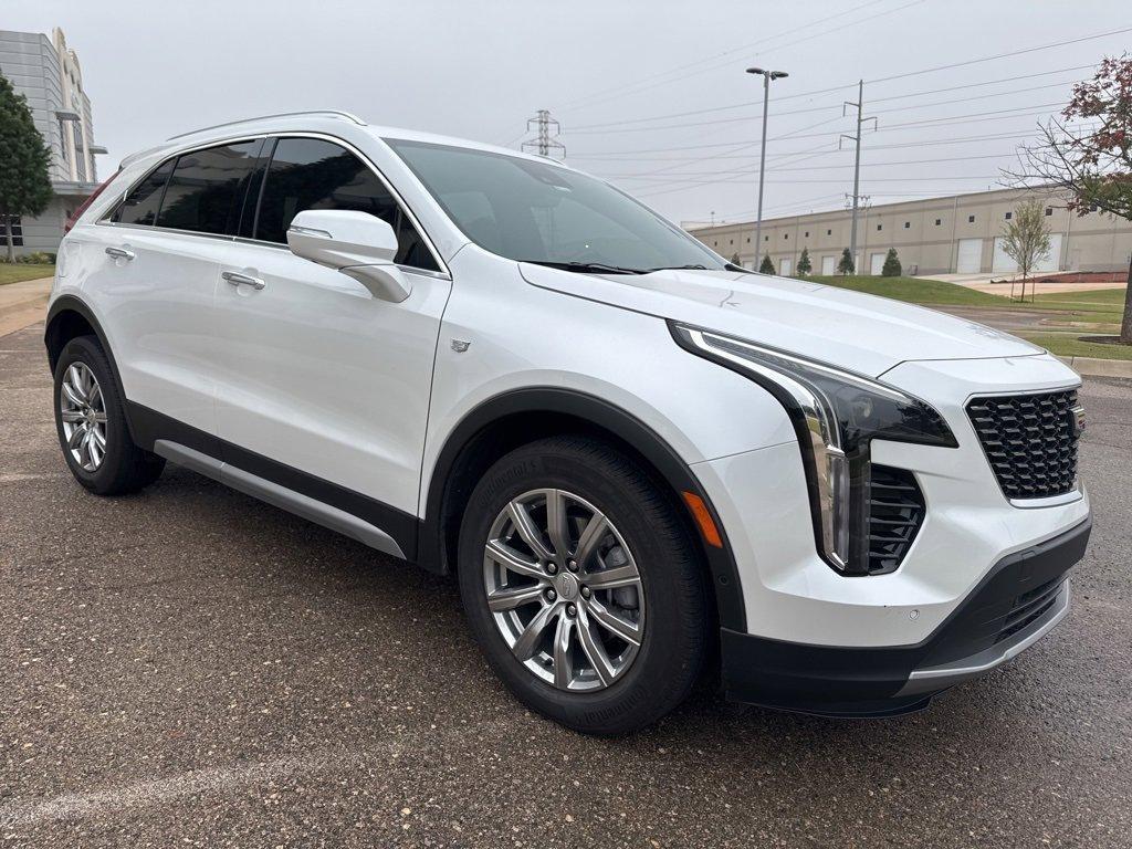 used 2022 Cadillac XT4 car, priced at $28,988