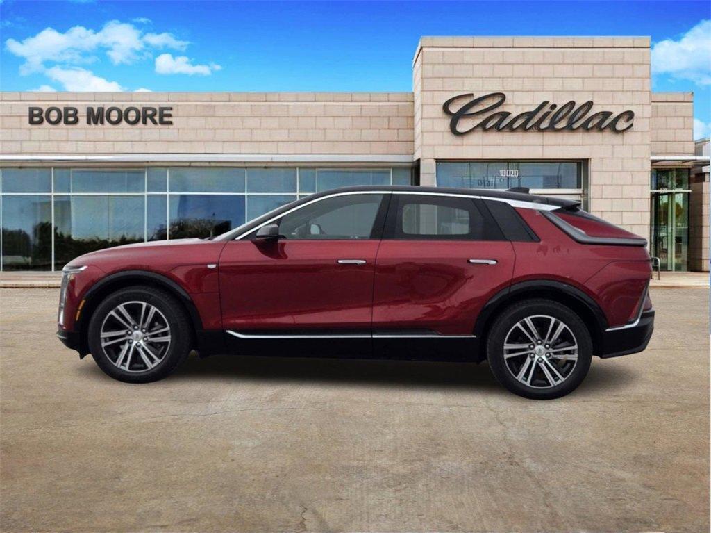 new 2025 Cadillac LYRIQ car, priced at $62,210