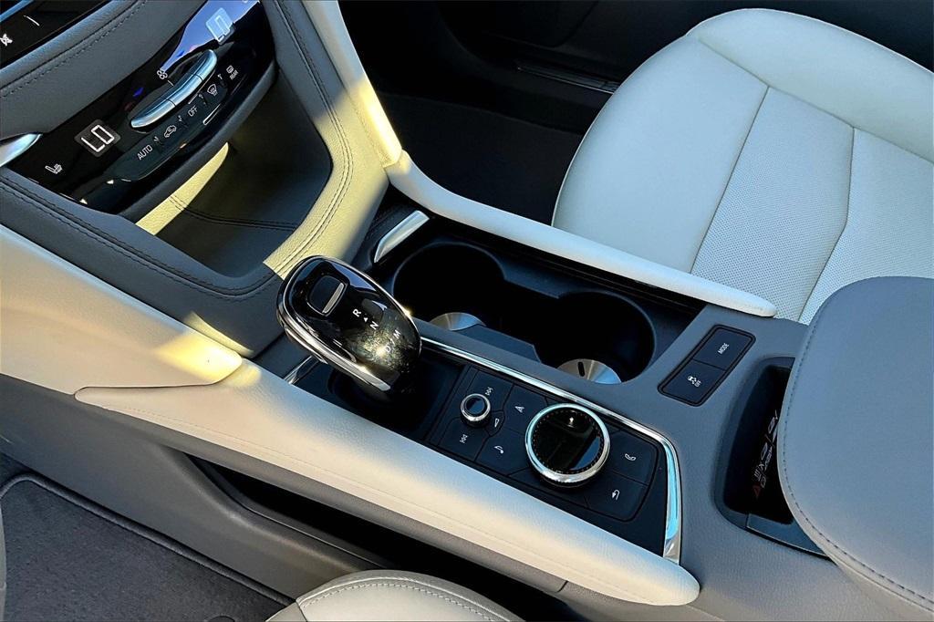 new 2026 Cadillac XT5 car, priced at $55,214