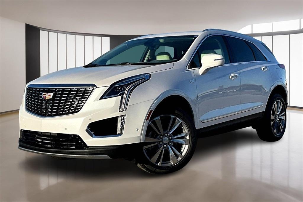 new 2026 Cadillac XT5 car, priced at $55,214