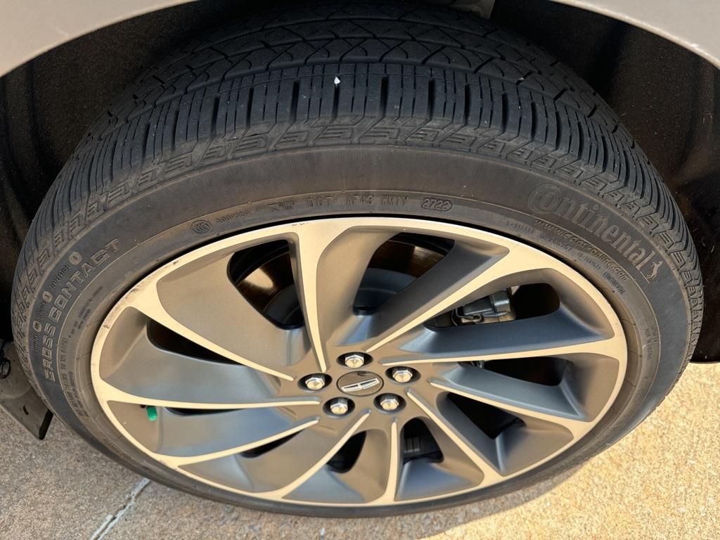used 2023 Lincoln Nautilus car, priced at $43,796